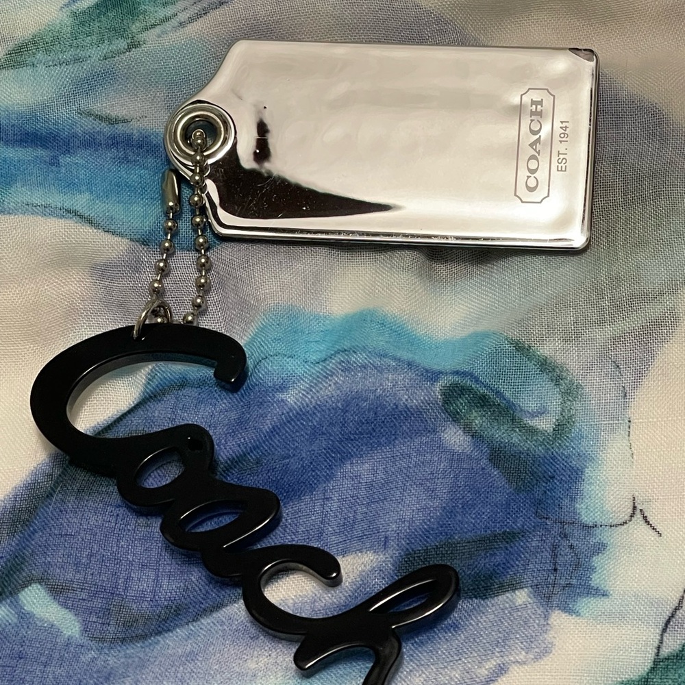 Coach Poppy black mirrored hang tag/charm - Picture 6 of 10
